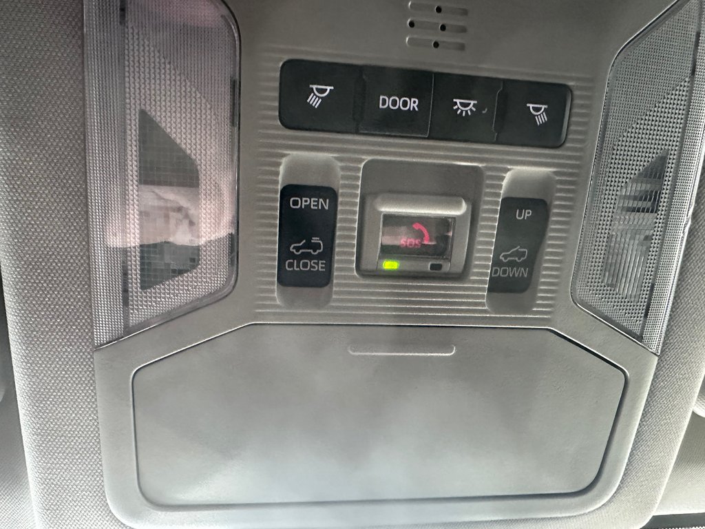 Toyota RAV4 XLE 2025 à Cowansville, Québec - 34 - w1024h768px