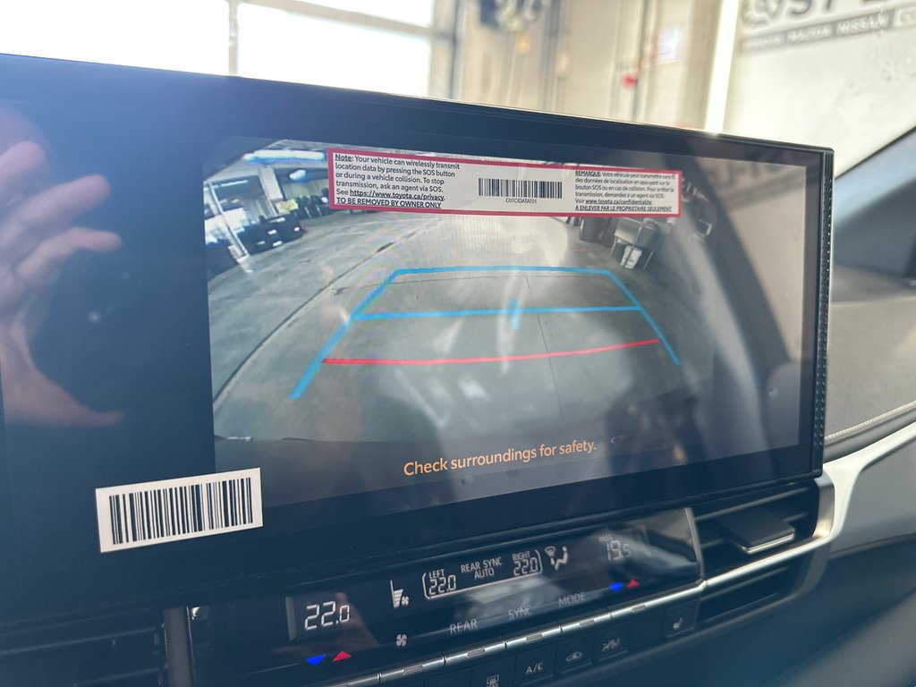 2025 Toyota Sienna XSE in Cowansville, Quebec - 29 - w1024h768px