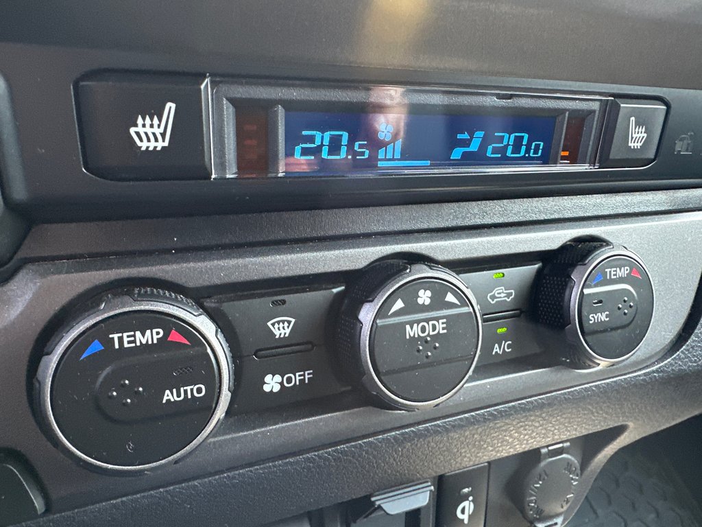 Toyota Tacoma TRD SPORT PREMIUM 2020 à Cowansville, Québec - 13 - w1024h768px