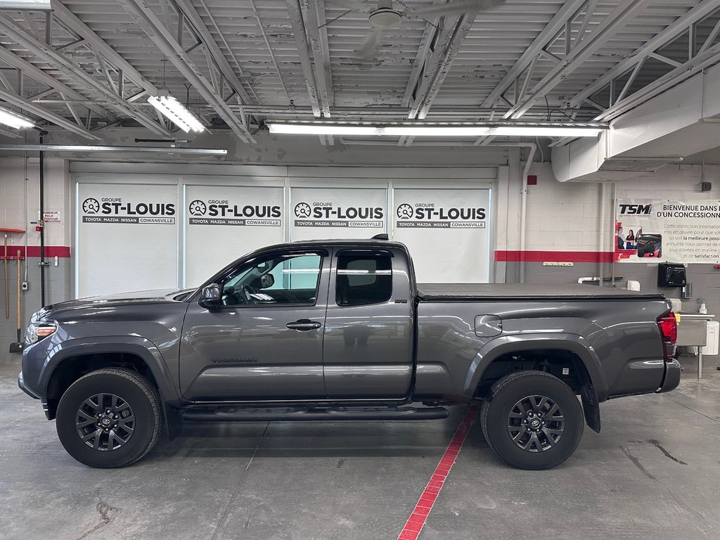 Tacoma SR5 ACCES CAB 4X4 V6 3.5L 2021 à Cowansville, Québec - 2 - w1024h768px