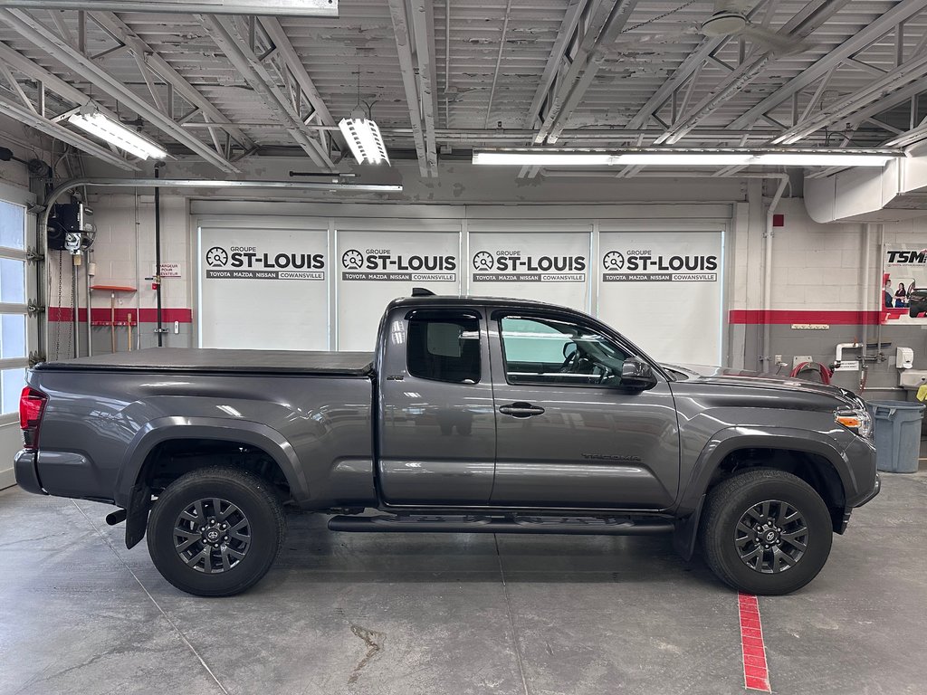 Tacoma SR5 ACCES CAB 4X4 V6 3.5L 2021 à Cowansville, Québec - 9 - w1024h768px