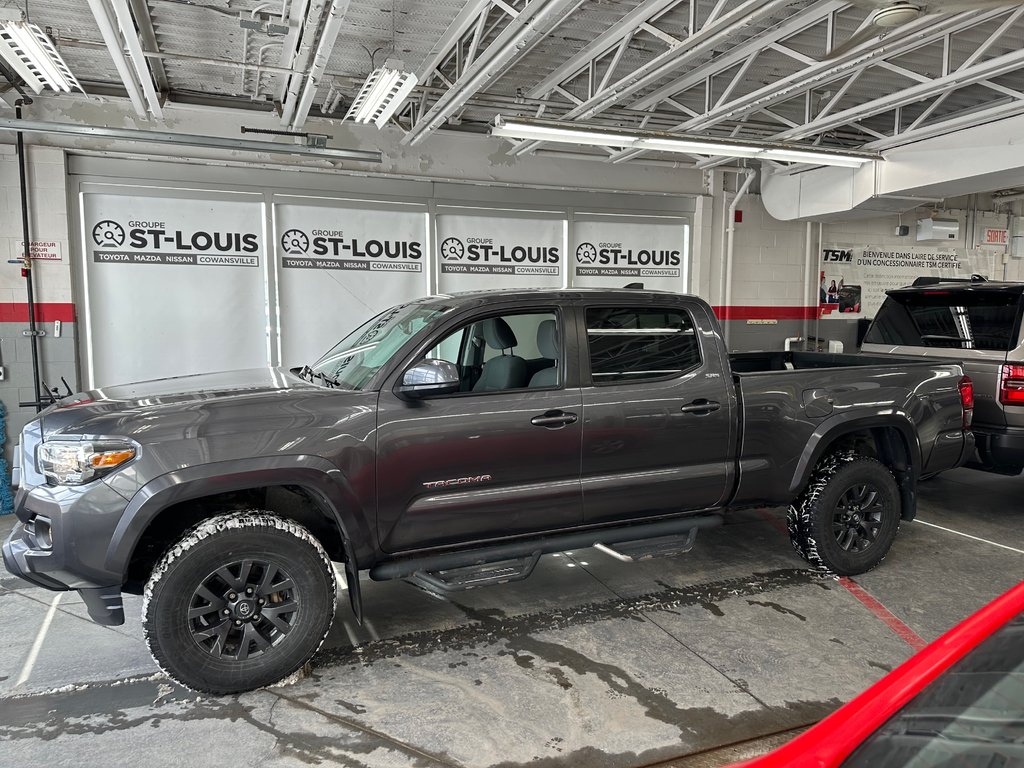 2021 Toyota Tacoma 4X4 SR5 AUTOMATIQUE DOUBLE CAB in Cowansville, Quebec - 2 - w1024h768px