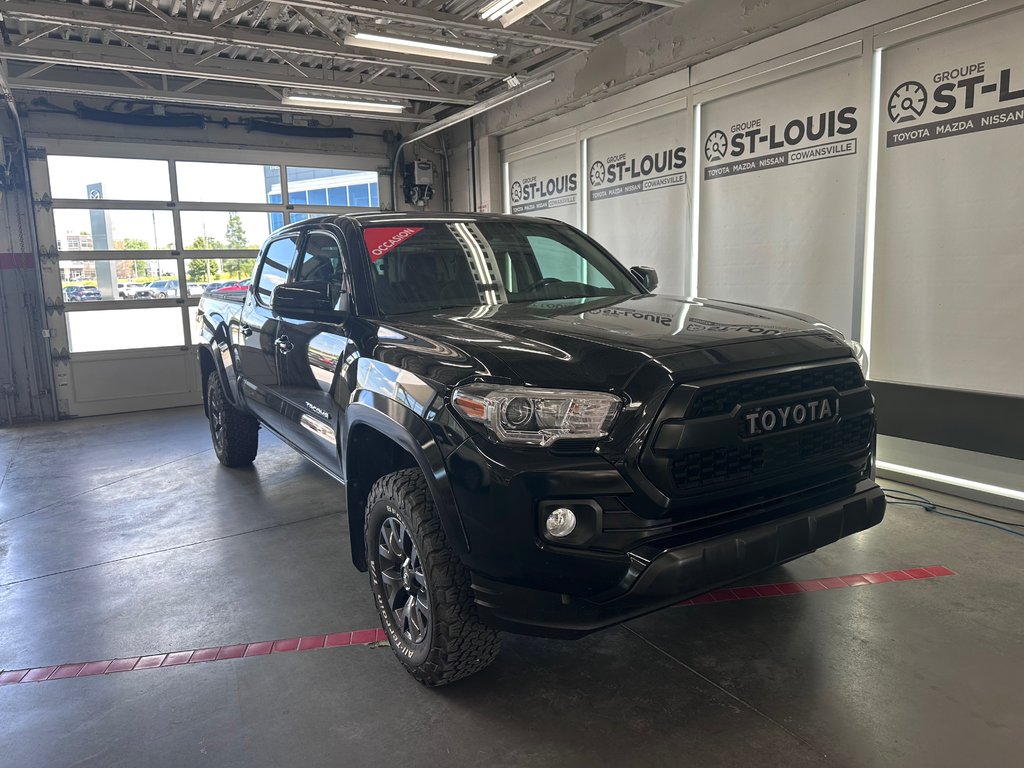 2022 Toyota Tacoma SR5 in Cowansville, Quebec - 11 - w1024h768px
