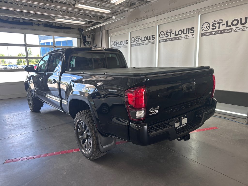2022 Toyota Tacoma SR5 in Cowansville, Quebec - 3 - w1024h768px
