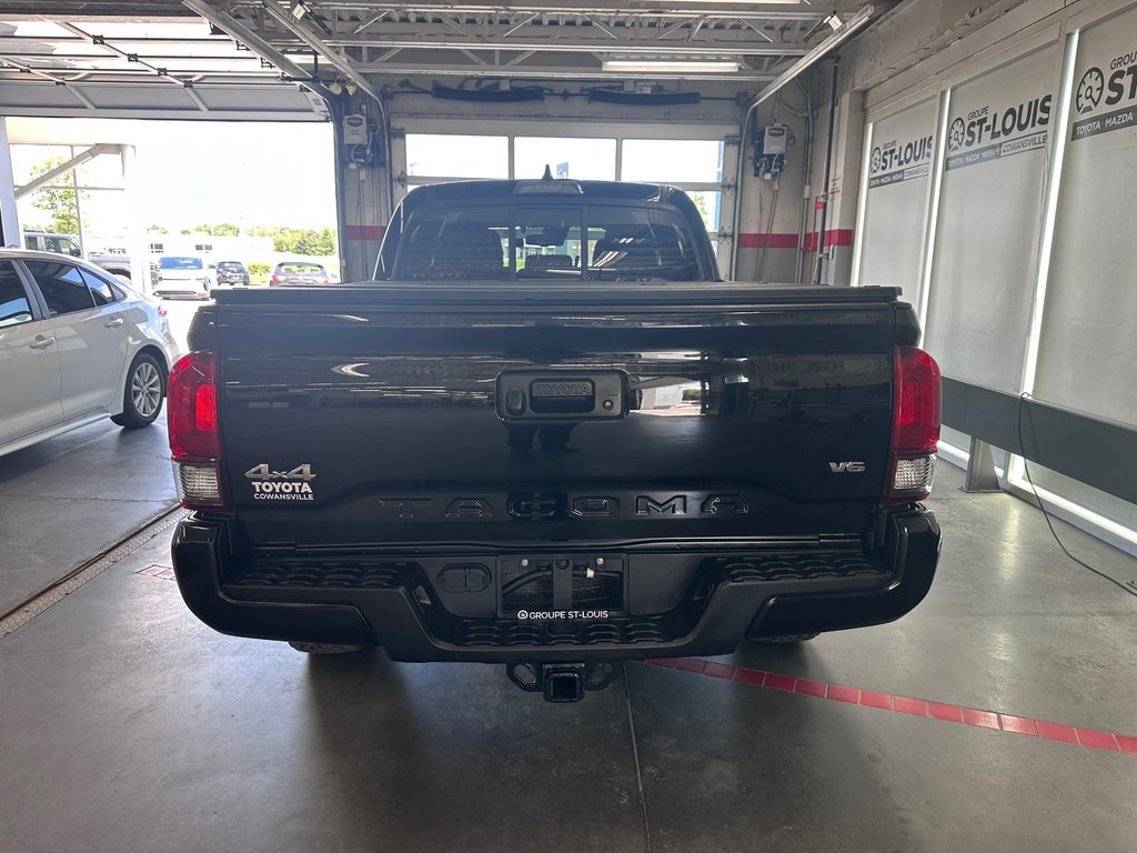 2022 Toyota Tacoma SR5 in Cowansville, Quebec - 4 - w1024h768px