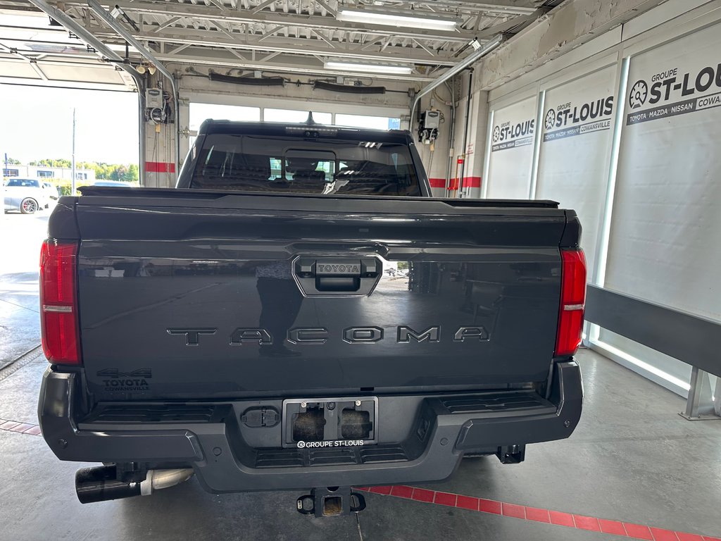 2024 Toyota Tacoma Double Cab TRD SPORT PREMIUM in Cowansville, Quebec - 4 - w1024h768px