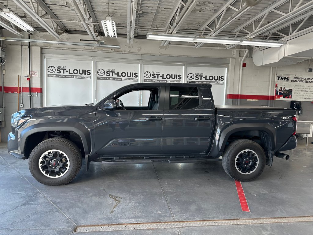 2024 Toyota Tacoma Double Cab TRD SPORT PREMIUM in Cowansville, Quebec - 2 - w1024h768px