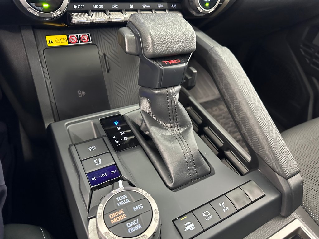 2024 Toyota Tacoma Double Cab TRD SPORT PREMIUM in Cowansville, Quebec - 17 - w1024h768px