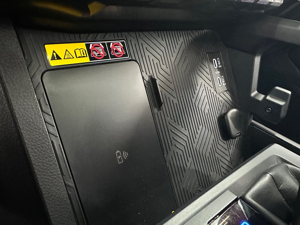 2024 Toyota Tacoma Double Cab TRD SPORT PREMIUM in Cowansville, Quebec - 33 - w1024h768px