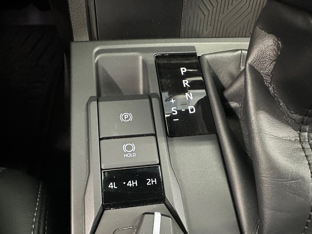 2024 Toyota Tacoma Double Cab TRD SPORT PREMIUM in Cowansville, Quebec - 24 - w1024h768px