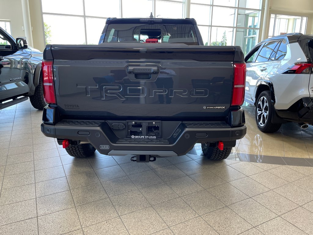 2025 Toyota Tacoma TRD Pro hybrid in Cowansville, Quebec - 4 - w1024h768px