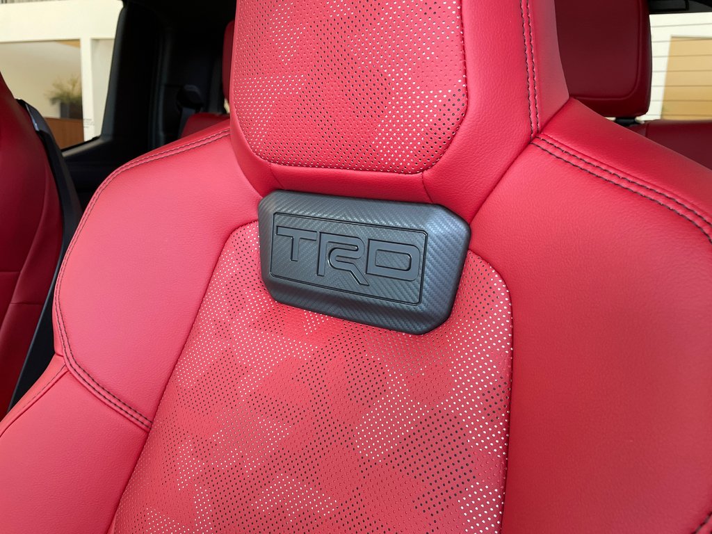 2025 Toyota Tacoma TRD Pro hybrid in Cowansville, Quebec - 12 - w1024h768px