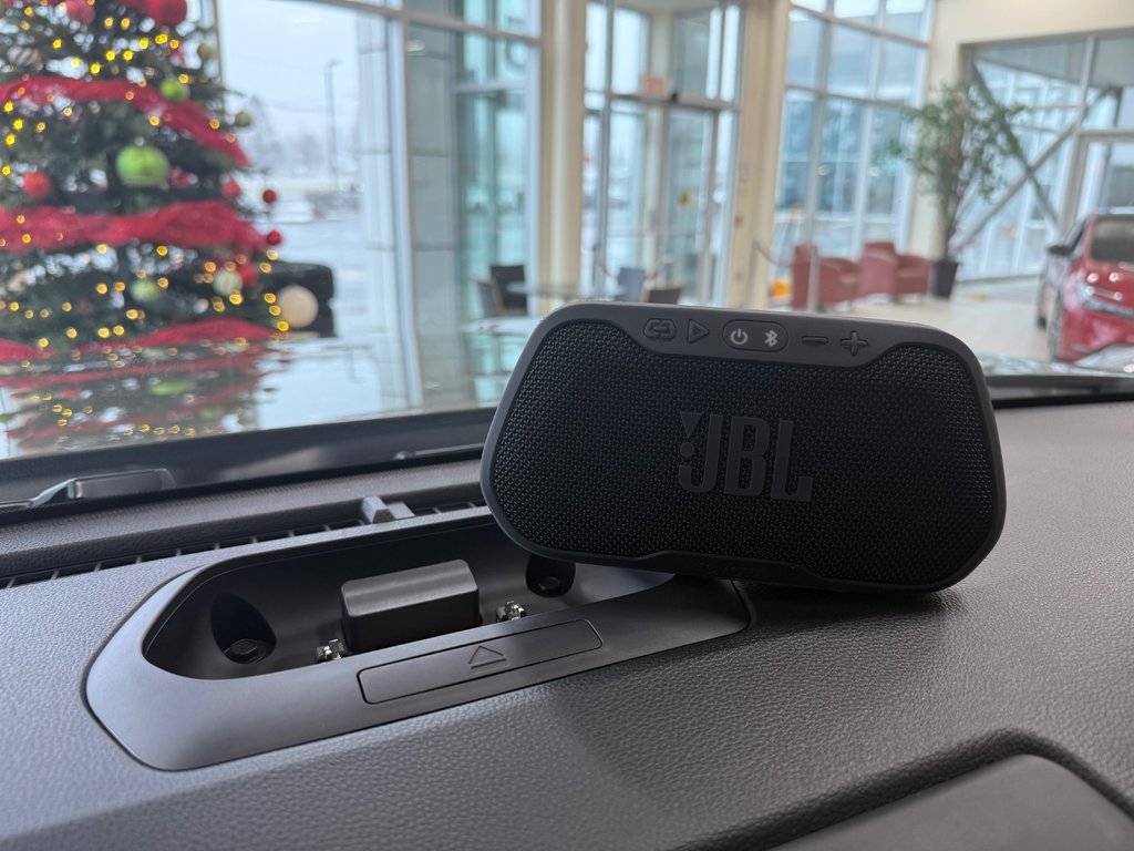 Toyota Tacoma Trailhunter Hybride 2025 à Cowansville, Québec - 21 - w1024h768px