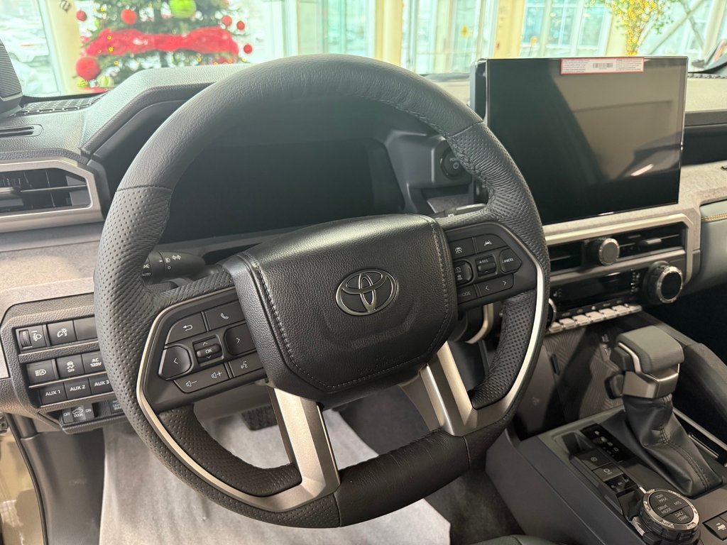Toyota Tacoma Trailhunter Hybride 2025 à Cowansville, Québec - 25 - w1024h768px