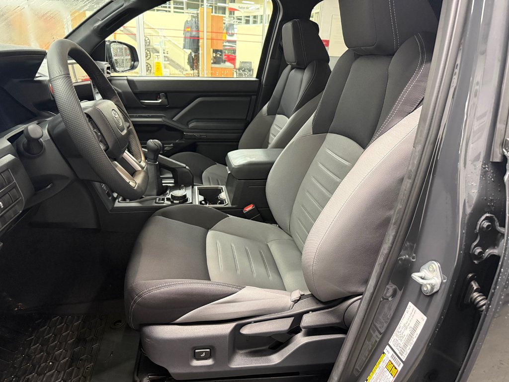 Toyota Tacoma 4x4 Double Cab 6M TRD Hors route (caisse 5 pi) 2025 à Cowansville, Québec - 24 - w1024h768px