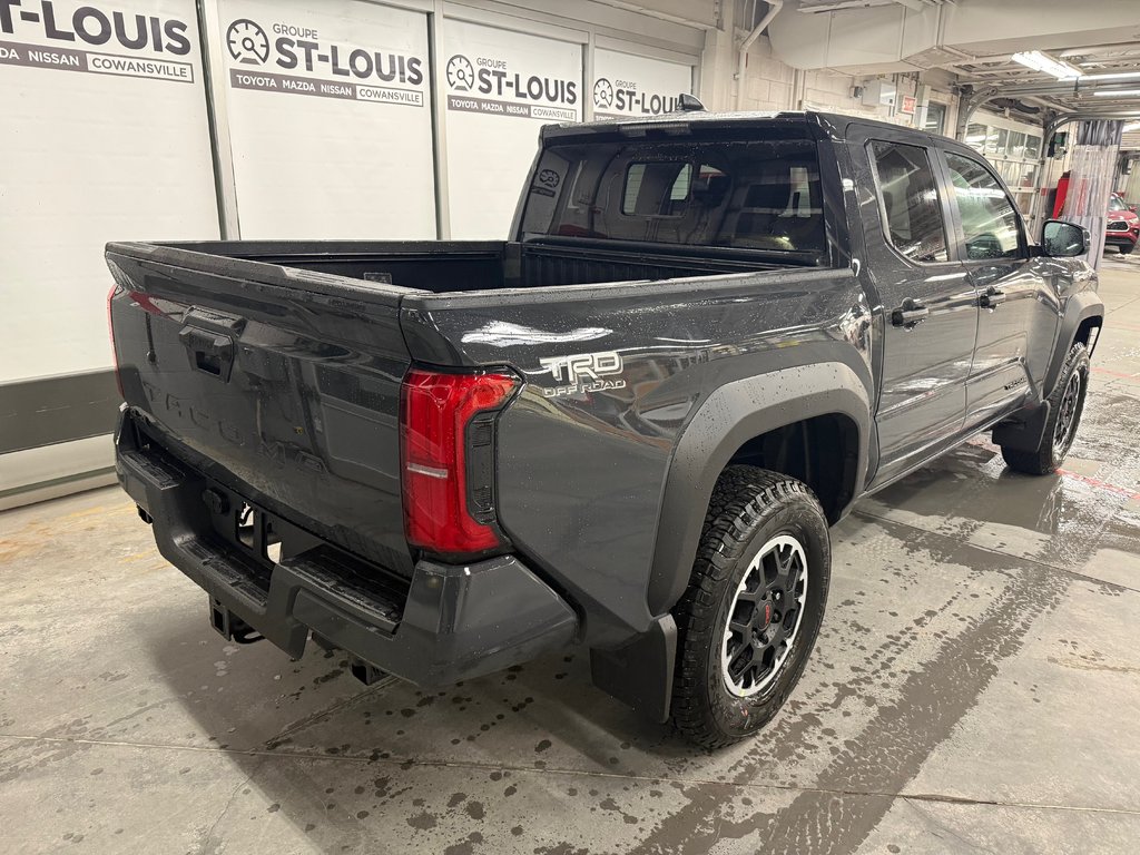 Toyota Tacoma 4x4 Double Cab 6M TRD Hors route (caisse 5 pi) 2025 à Cowansville, Québec - 11 - w1024h768px