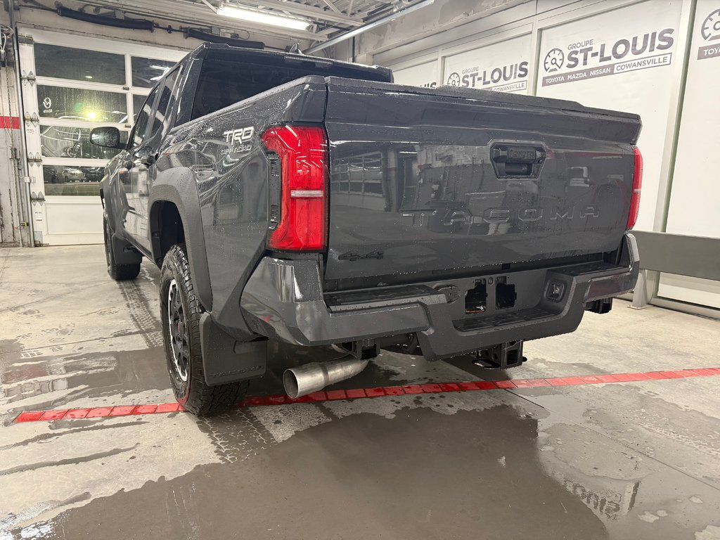 Toyota Tacoma 4x4 Double Cab 6M TRD Hors route (caisse 5 pi) 2025 à Cowansville, Québec - 6 - w1024h768px