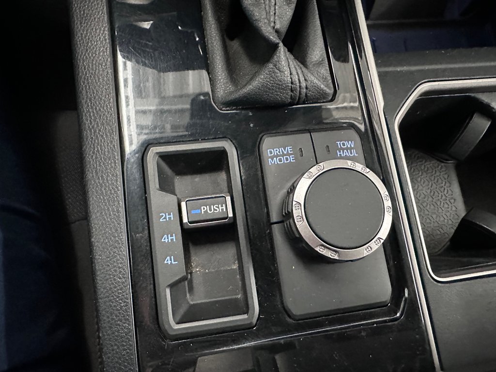 2022 Toyota Tundra TRD sport in Cowansville, Quebec - 21 - w1024h768px