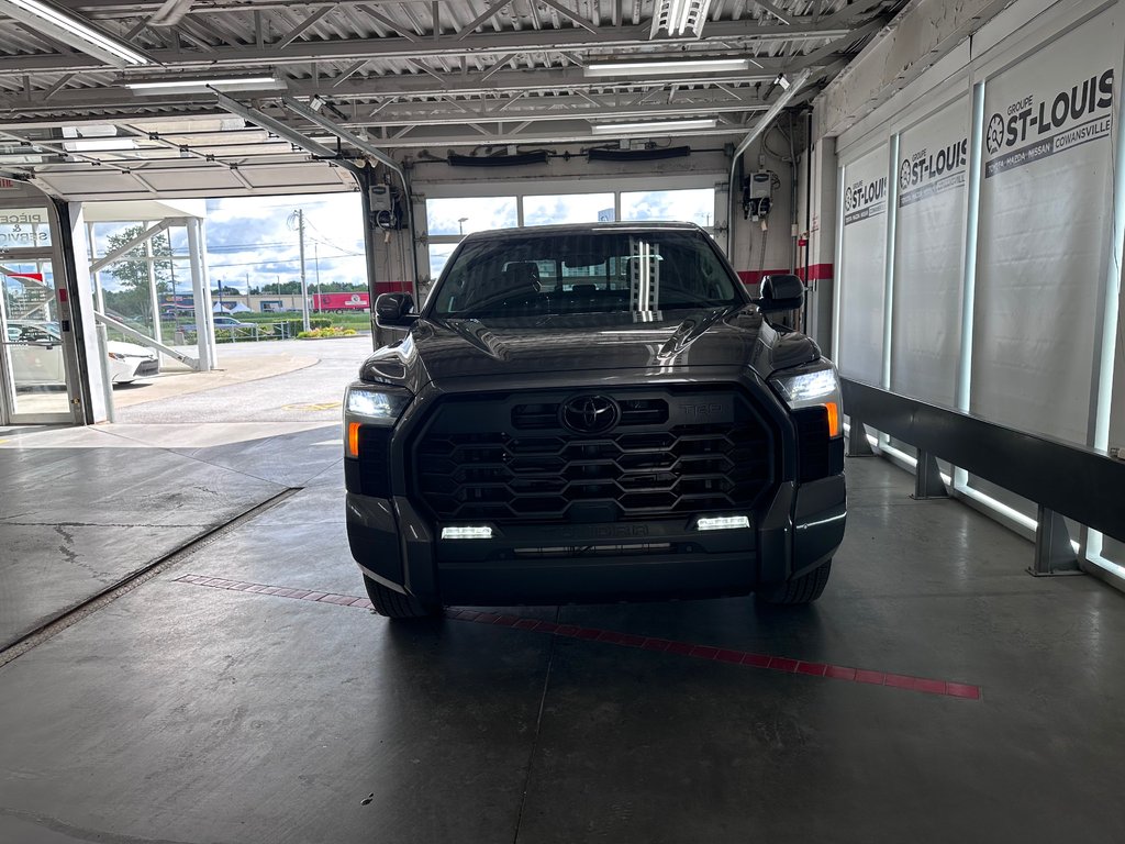 2022 Toyota Tundra TRD sport in Cowansville, Quebec - 11 - w1024h768px