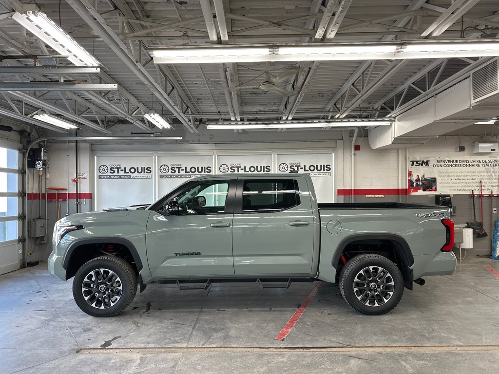 2024  Tundra Limited Hybrid LIFT KIT MARCHE PIEDS 9752 KM in Cowansville, Quebec - 5 - w1024h768px