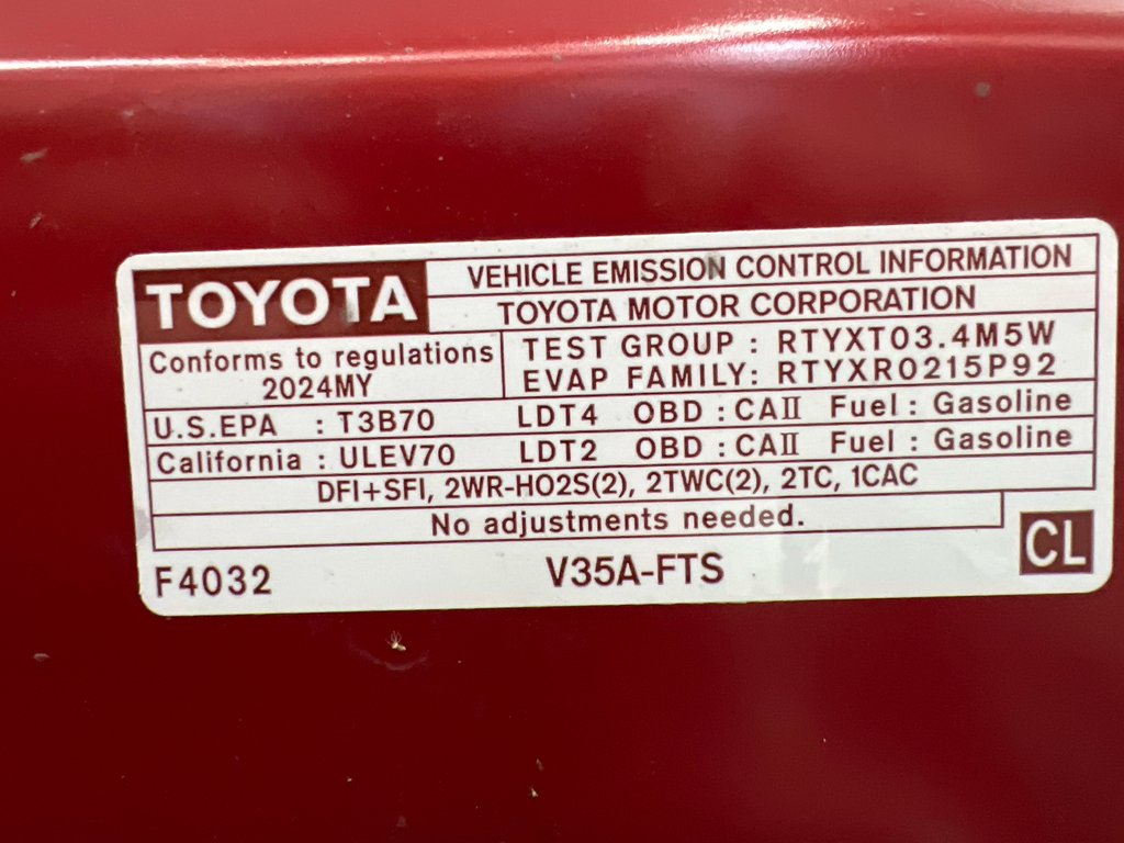 2024 Toyota Tundra Platinum in Cowansville, Quebec - 16 - w1024h768px