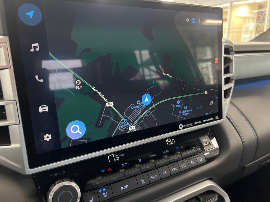 2024 Toyota Tundra Platinum in Cowansville, Quebec - 51 - w1024h768px