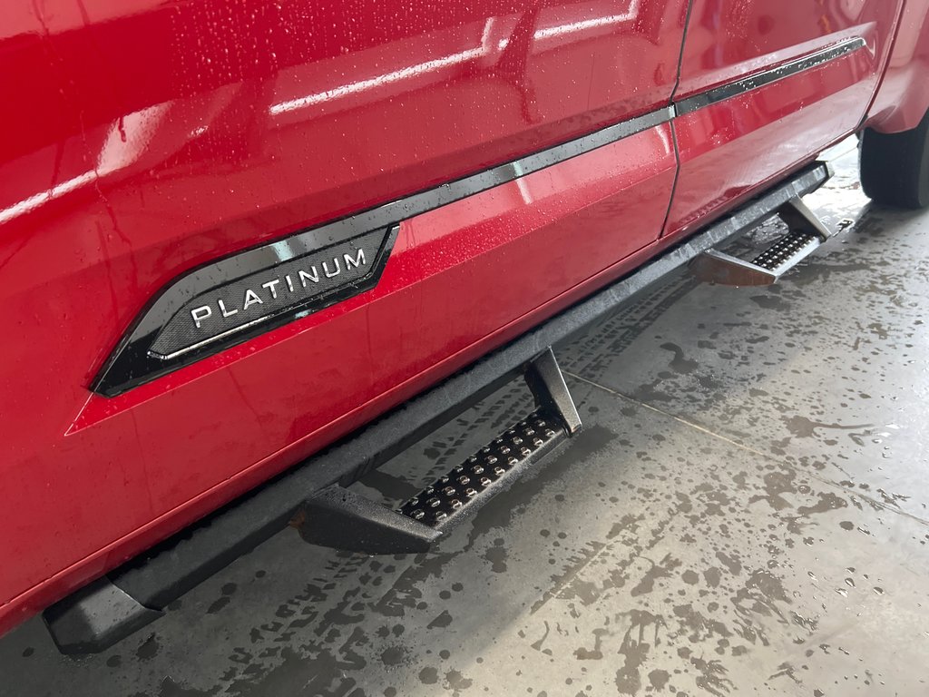 2024 Toyota Tundra Platinum in Cowansville, Quebec - 14 - w1024h768px
