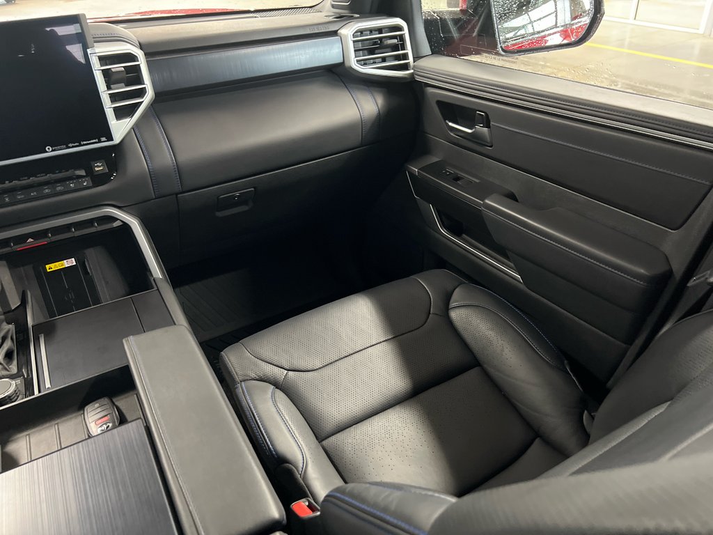 2024 Toyota Tundra Platinum in Cowansville, Quebec - 30 - w1024h768px
