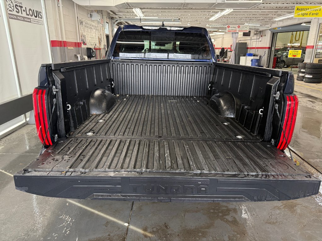 Toyota Tundra SR5 2024 à Cowansville, Québec - 10 - w1024h768px
