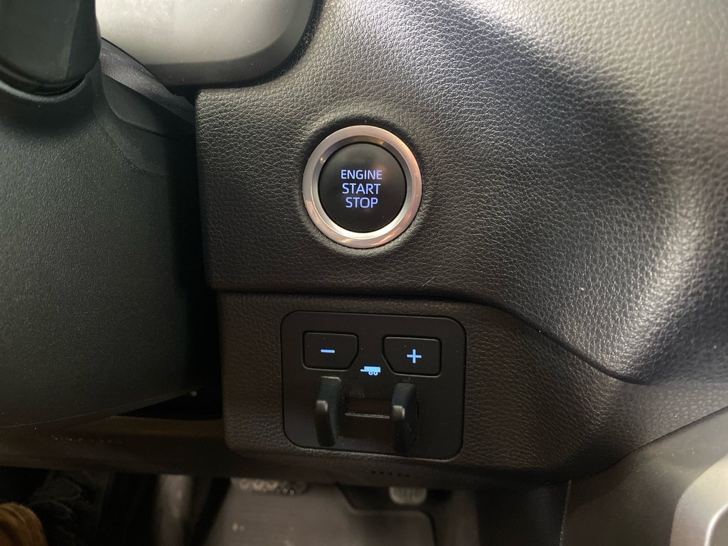 Toyota Tundra SR5 2024 à Cowansville, Québec - 25 - w1024h768px