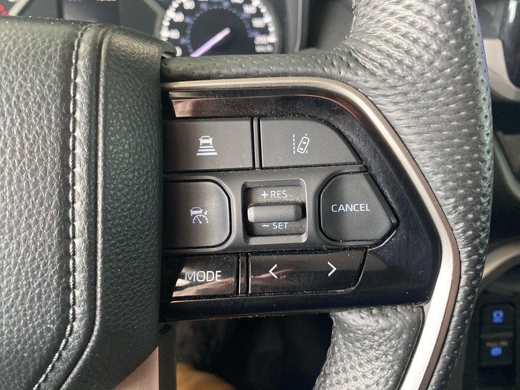 Toyota Tundra SR5 2024 à Cowansville, Québec - 24 - w1024h768px