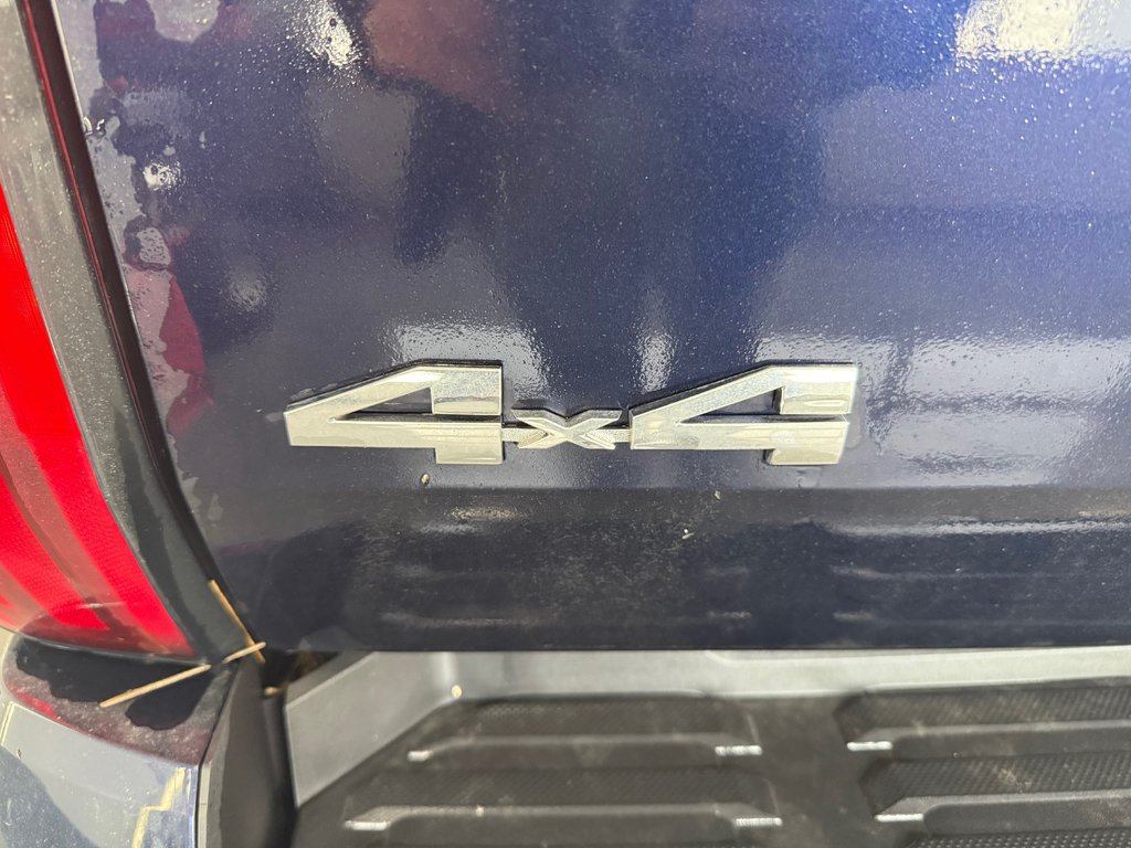 Toyota Tundra SR5 2024 à Cowansville, Québec - 9 - w1024h768px