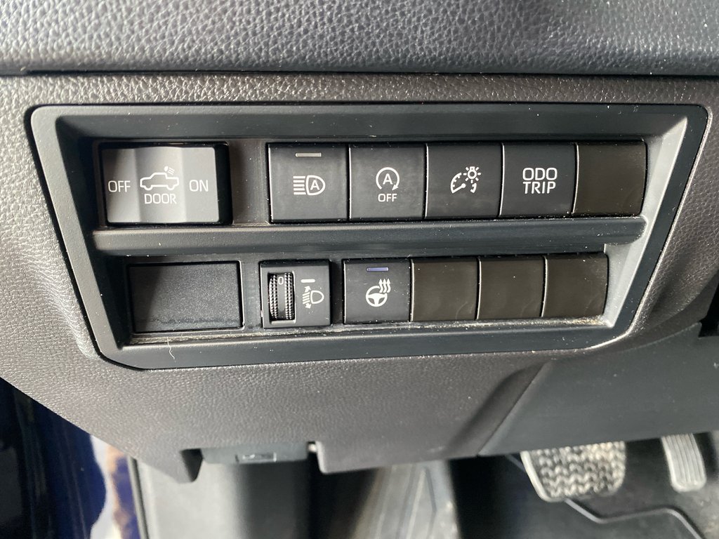 Toyota Tundra SR5 2024 à Cowansville, Québec - 18 - w1024h768px