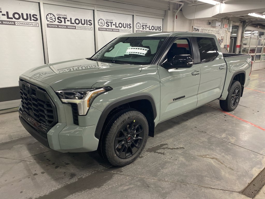 2025  Tundra CREWMAX LIMITED in Cowansville, Quebec - 2 - w1024h768px