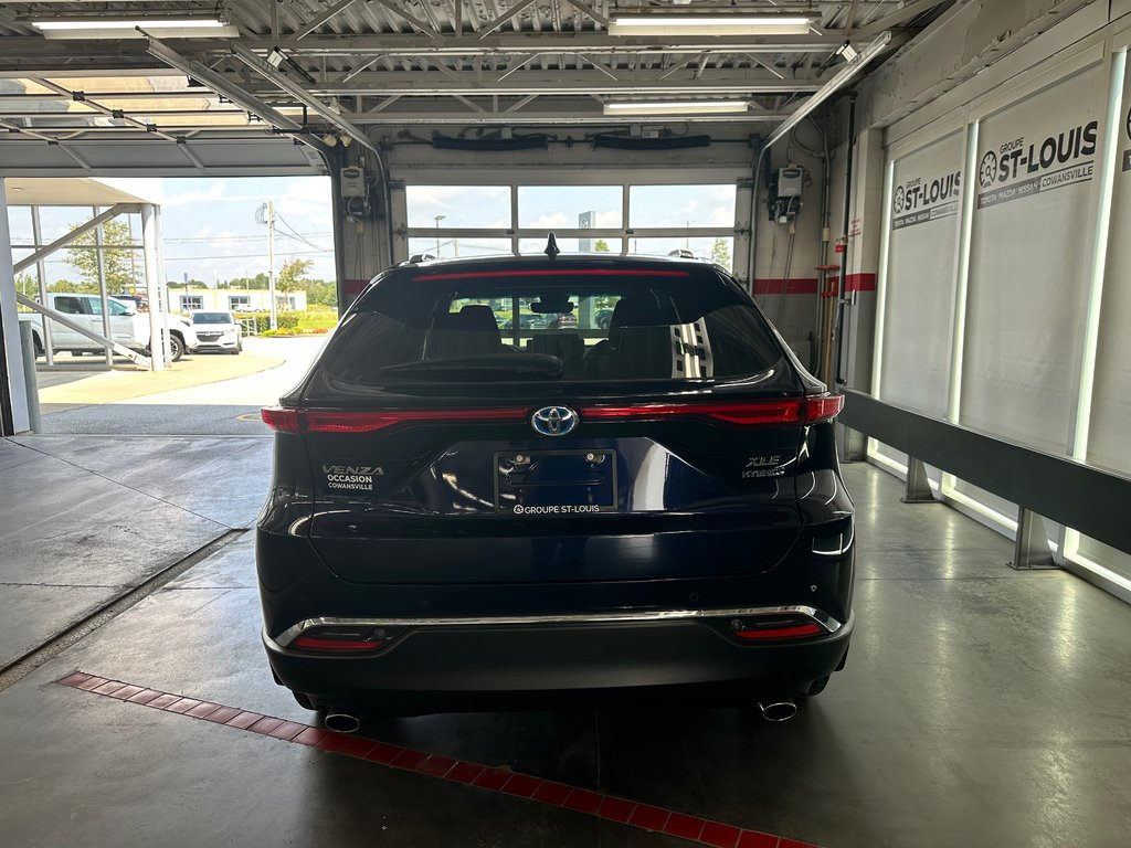 2022  Venza XLE -Sièges chauffants et ventilé- in Cowansville, Quebec - 4 - w1024h768px