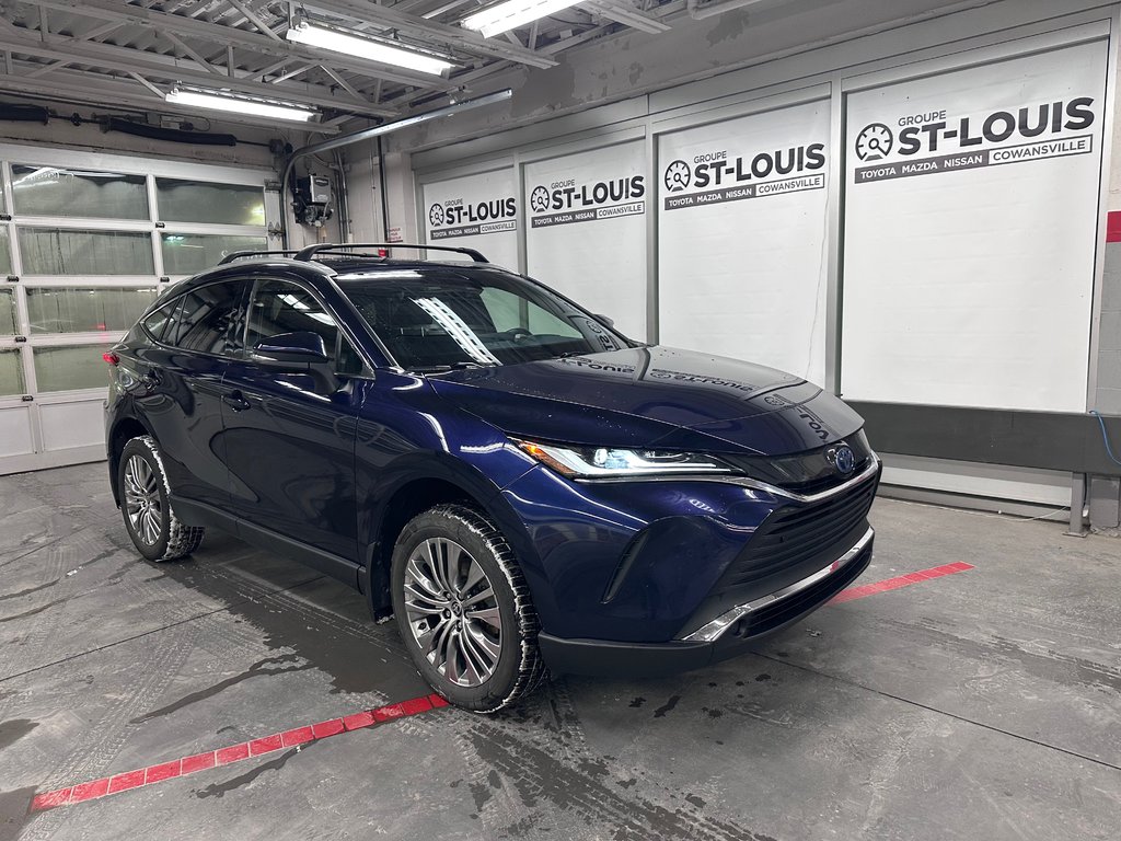 Toyota Venza XLE AWD - Cuir - Sièges et volant chauffant - Camé 2022 à Cowansville, Québec - 8 - w1024h768px