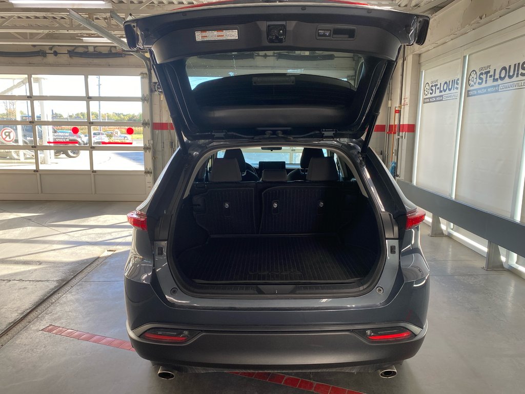 Toyota Venza LE 2022 à Cowansville, Québec - 6 - w1024h768px