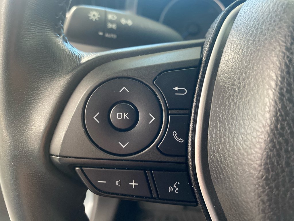 Toyota Venza LE 2022 à Cowansville, Québec - 13 - w1024h768px