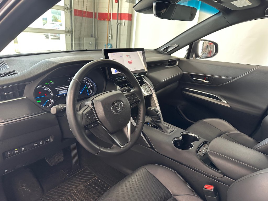 Toyota Venza XLE 2023 à Cowansville, Québec - 15 - w1024h768px