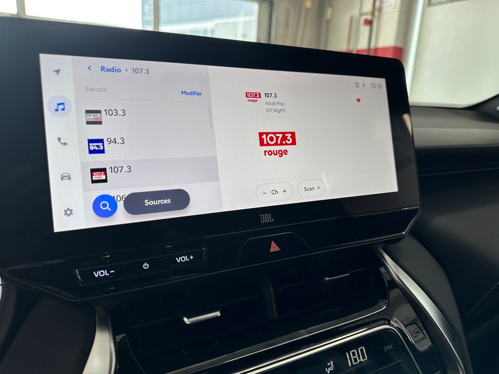 Toyota Venza XLE 2023 à Cowansville, Québec - 22 - w1024h768px