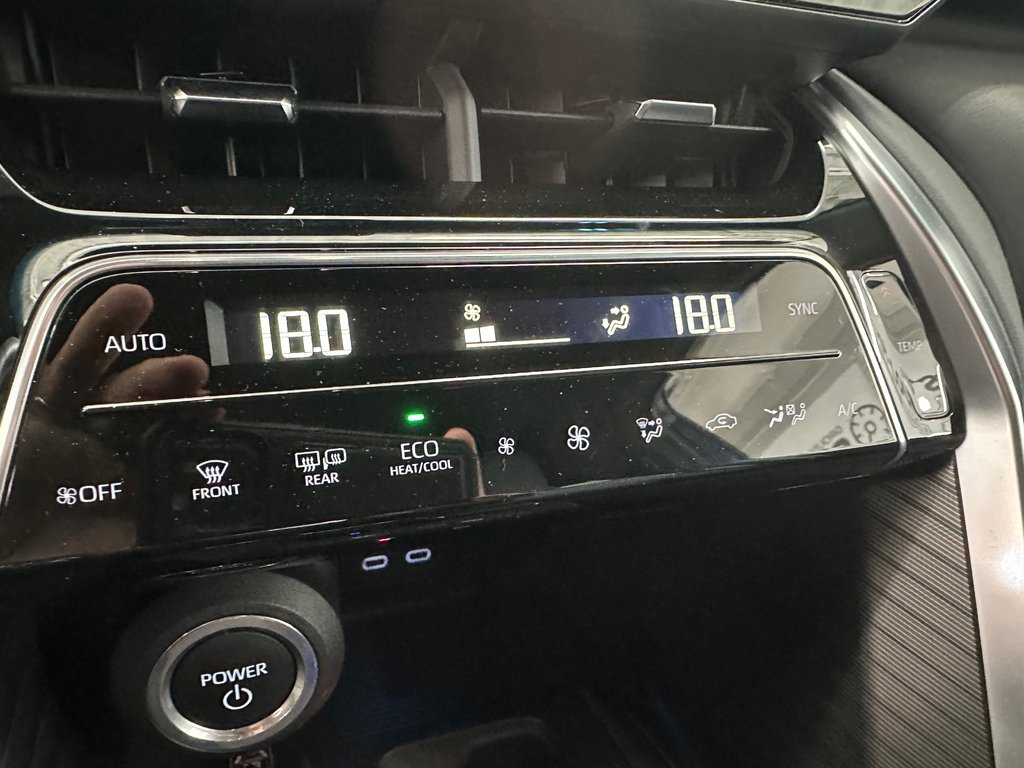 Toyota Venza XLE 2023 à Cowansville, Québec - 25 - w1024h768px