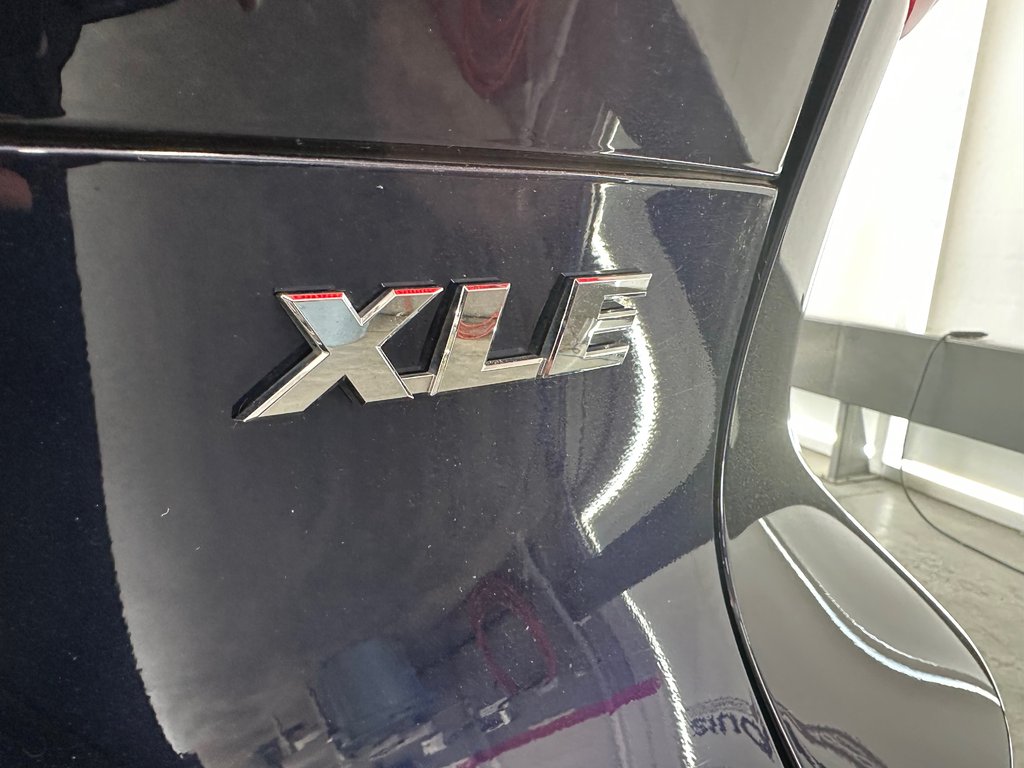 Toyota Venza XLE 2023 à Cowansville, Québec - 9 - w1024h768px