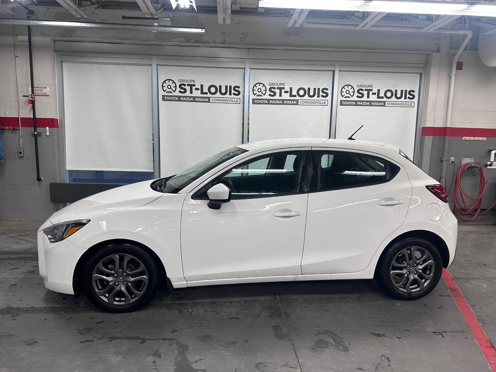Toyota Yaris Hatchback XLE SIÈGES ET VOLANT CFAUFFANTS / MAGS / CAMÉRA 2020 à Cowansville, Québec - 2 - w1024h768px