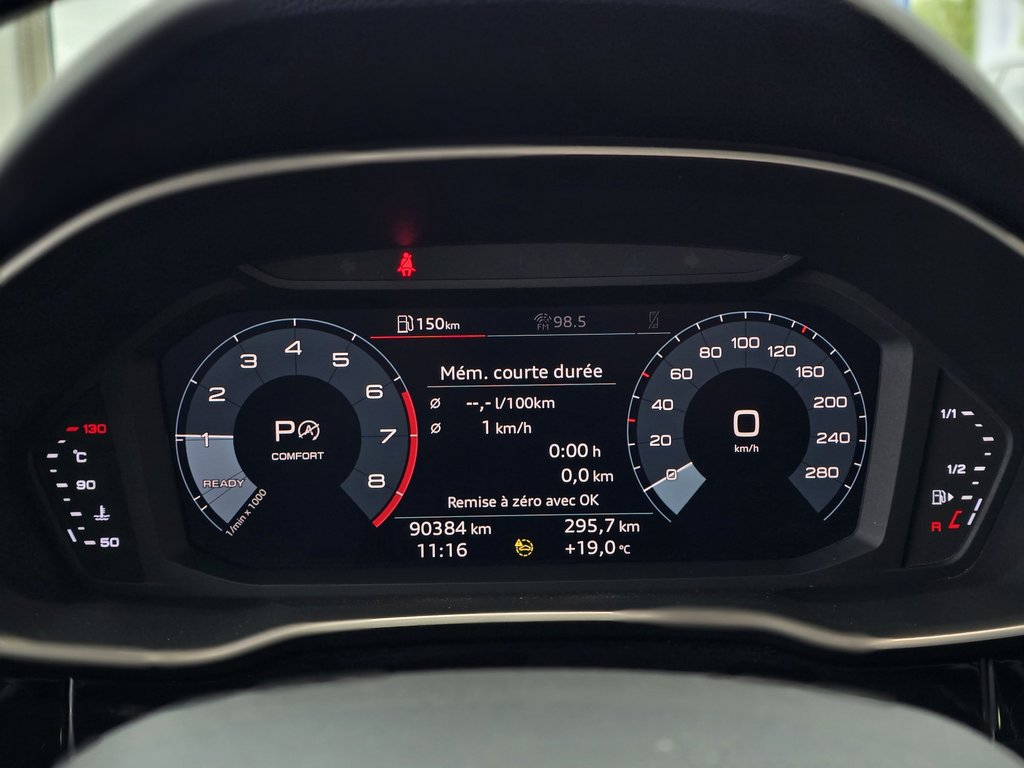 2021 Audi Q3 Komfort QUATTRO | TOIT PANO | CUIR | CAM | 8 PNEUS in Laval, Quebec - 11 - w1024h768px