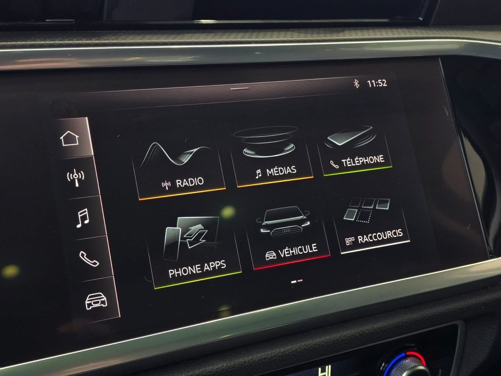 2021 Audi Q3 Progressiv | AWD | TOIT | CUIR | BAS KM +++ in Laval, Quebec - 19 - w1024h768px