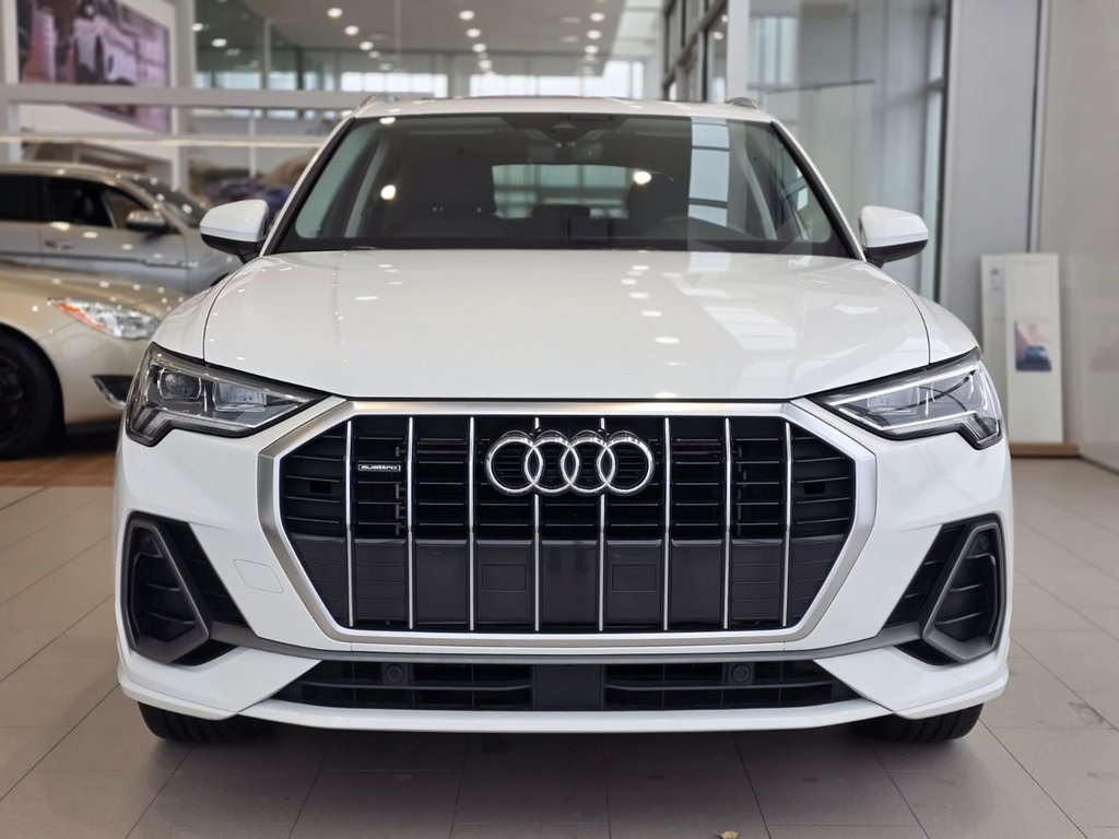 2021 Audi Q3 Progressiv | AWD | TOIT | CUIR | BAS KM +++ in Laval, Quebec - 3 - w1024h768px