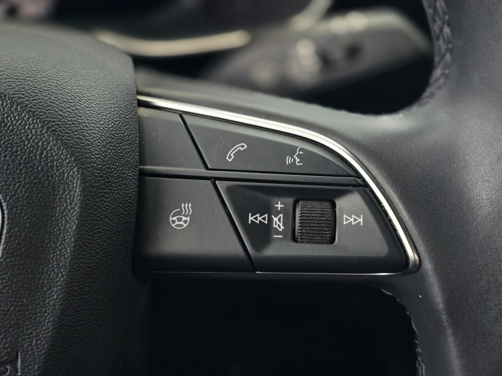 2022 Audi Q3 Progressiv | AWD | TOIT | CUIR | BAS KM | +++ in Laval, Quebec - 15 - w1024h768px