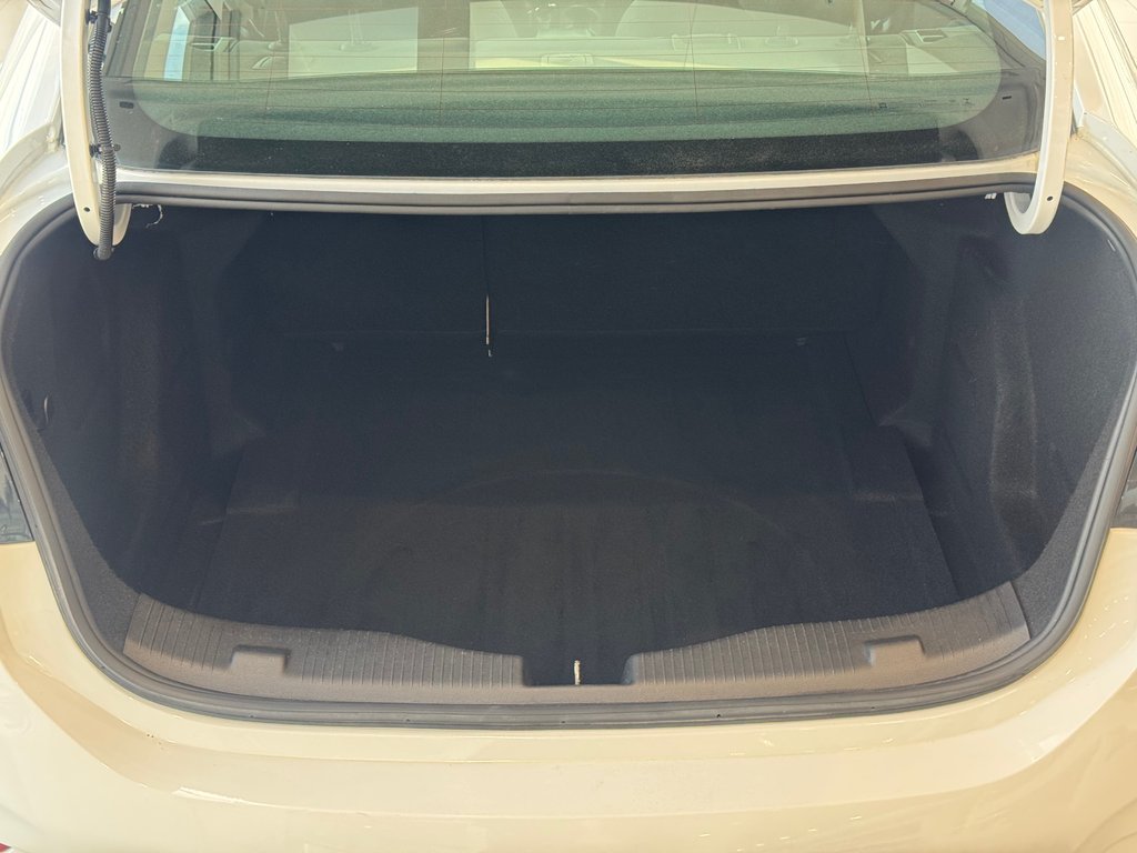 2018 Chevrolet Cruze LT | BAS KM | AUTOMATIQUE | CAMÉRA | BLUETOOTH +++ in Laval, Quebec - 9 - w1024h768px