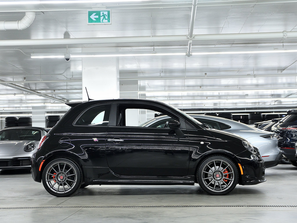 2017 Fiat 500 Abarth 500 / Transmission Manuelle in Laval, Quebec - 7 - w1024h768px