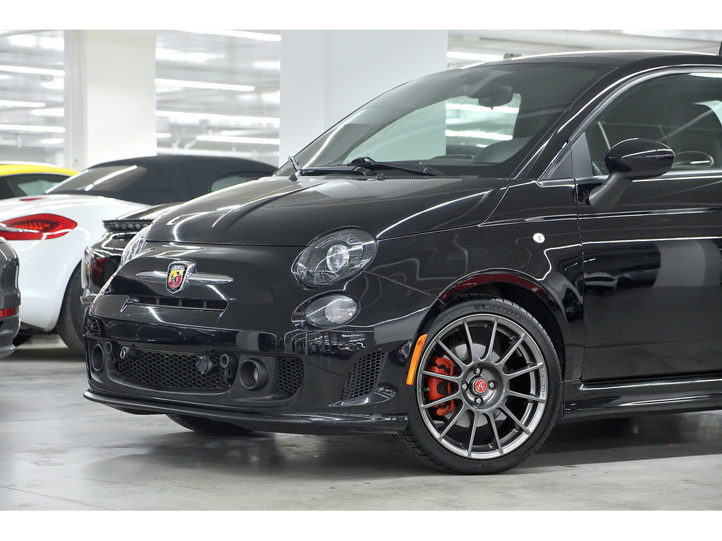 2017 Fiat 500 Abarth 500 / Transmission Manuelle in Laval, Quebec - 2 - w1024h768px